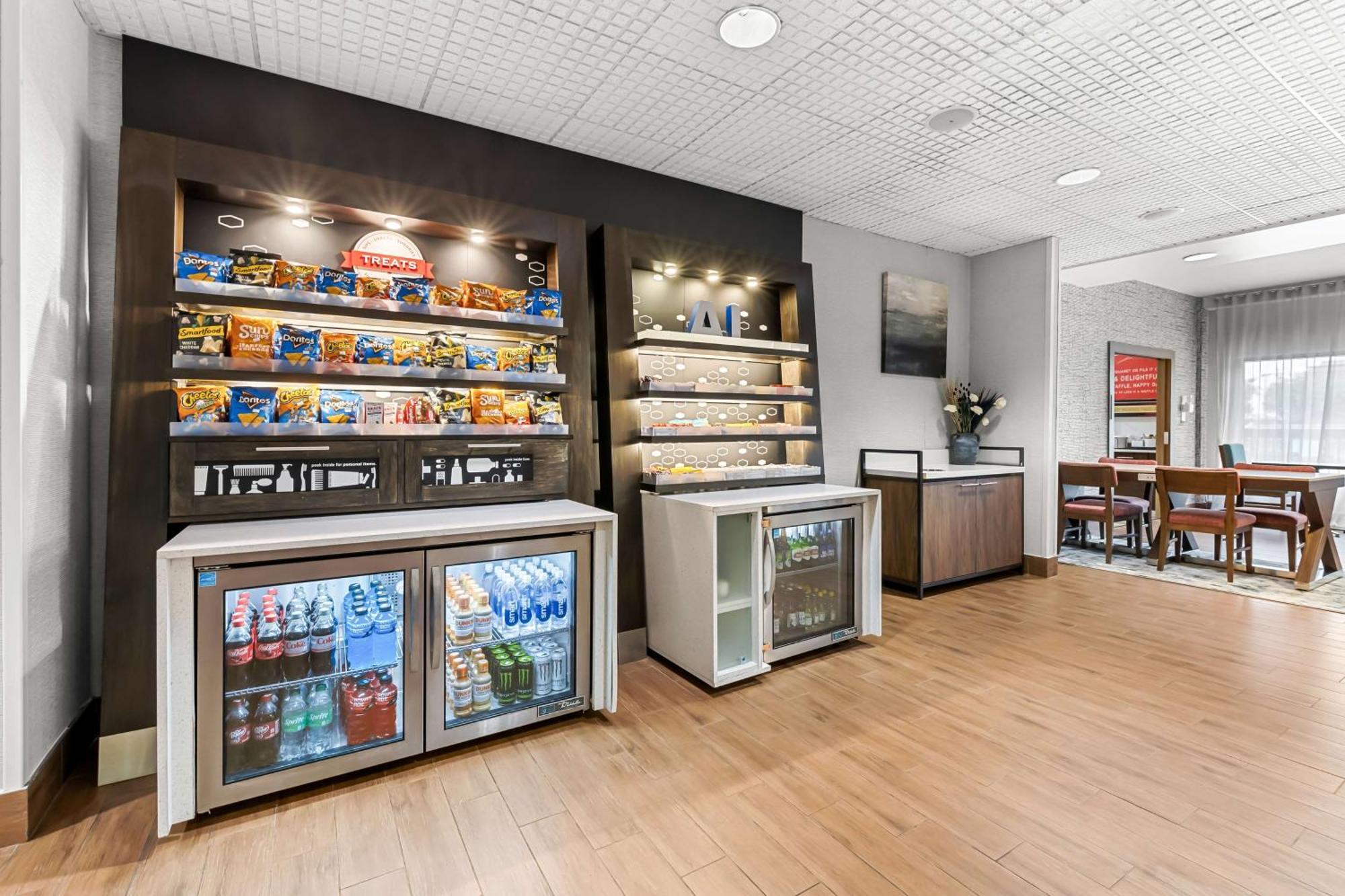 Hampton Inn Florence Midtown Near University Of North Alabama Екстер'єр фото
